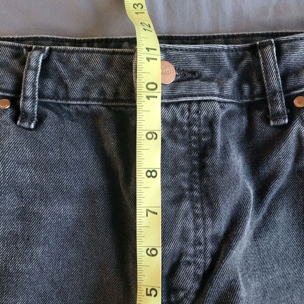 Express Jeans Womens Size 10 Low Rise Relaxed Straight Button Fly Faded Black - Picture 6 of 8